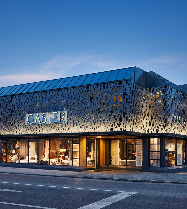 Gaster Fassade Total Abend